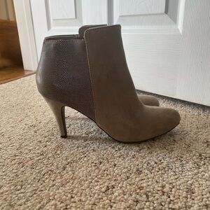 Elegant Brown Ankle Boots